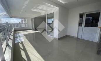 Imagem 4: Apartamento de 4 suítes bem localizado no Setor Bueno, de alto padrão