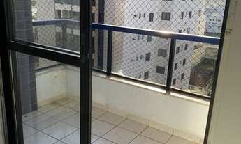 Imagem 6: Excelente Apartamento mobiliado para locação composto por três quartos mais dependência na