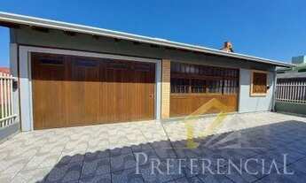 Imagem 6: Casa e Sobrado de 4 dormitórios à Venda - Xangri-lá