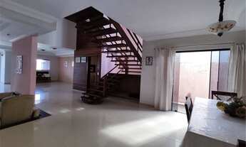 Imagem 7: Casa com piscina a venda em Cidade Verde!