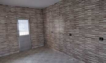 Imagem 6: Vendo ou troco Casa com 2 dormitórios