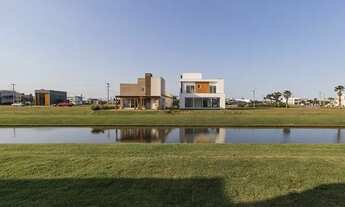 Imagem 3: Casa no Reserva das aguas fundos lago em Excelente localização no condomínio.Torres-RS