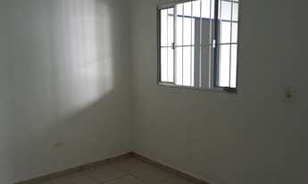 Imagem 7: Casa quarto, sala cozinha, área externa e quintal