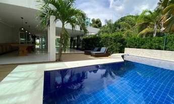 Imagem 2: Casa em condomínio para venda com 420m2, 4 suítes, projetados e piscina em Zoobotânico - T