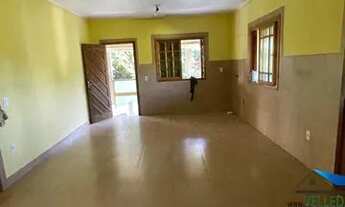 Imagem 2: Velleda oferece lindíssima casa, em condomínio fechado na Águas Claras, margens do asfalto