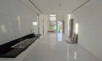 Imagem 3: Incrível casa de condomínio em fase final de acabemento