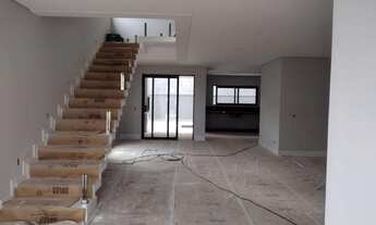 Imagem 2: Casa a venda localizada no condomínio Real Park em Arujá-SP!