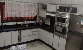 Imagem 6: República feminina aluga-se quartos