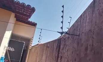 Imagem 3: Casa 3 Quartos a Venda em Emaús, Por trás do Super Fácil