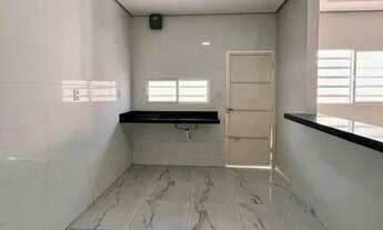 Imagem 2: Casa em Colina de Laranjeiras meio lote