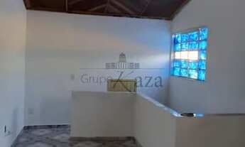 Imagem 5: Casa para aluguel tem 246 metros quadrados com 3 quartos