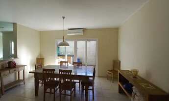 Imagem 2: Casa de condomínio sobrado para venda tem 180 metros quadrados com 3 quartos