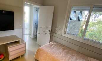 Imagem 6: Apartamento luxuoso, localizado na principal Avenida de Atlântida, próximo aos principais