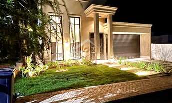 Imagem 3: Casa Térrea Neoclássica no Condômino Villa Jardim em Cuiabá MT