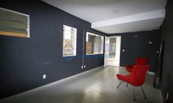 Imagem 4: Galpão na Lapa, com 350m2 de terreno, 530m2 área úitl, salão espaçoso, 05 banheiros, 02 c