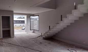 Imagem 3: Casa a venda localizada no condomínio Real Park em Arujá-SP!