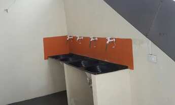 Imagem 3: KITNET P. ALUGO Quarto com aluguel por R$650 /mês