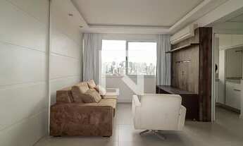 Imagem 2: Apartamento à Venda - Petrópolis, 1 Quarto, 39 m2