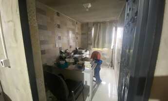 Imagem 4: Pavilhão com 100m², mezanino, escritório, banheiro, vaga para 03 carros, portão eletrônico