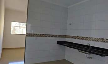 Imagem 4: Térrea para venda possui 48 metros quadrados com 2 quartos