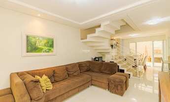 Imagem 4: SOBRADO NO CONDOMÍNIO SINKE FERREIRA, JARDIM DAS AMÉRICAS, 4 QUARTOS, 2 SUITES, 3 VAGAS, 1