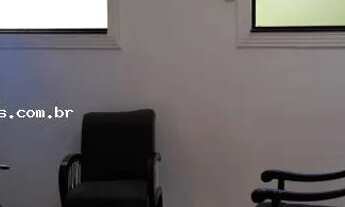 Imagem 5: Casa Comercial para Locação em Taubaté, Centro, 3 dormitórios, 1 suíte, 3 banheiros, 2 vag