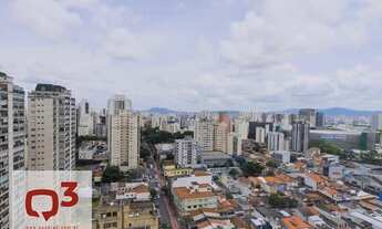 Imagem 5: Apartamento para locação, com 251m², 4 dormitórios, sendo 3 suítes, 5 banheiros, 1 lavabo