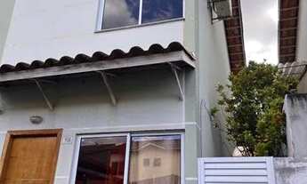 Imagem: Sobrado em condomínio fechado