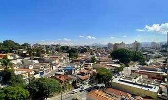 Imagem 2: Apartamento à venda na Vila Ipojuca, super iluminado e em uma localização tranquila