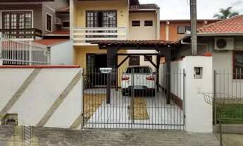 Imagem: Casa no bairro Velha, Blumenau