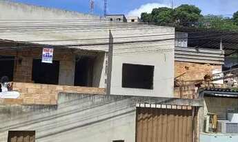 Imagem 2: Duas casas no mesmo lote a venda