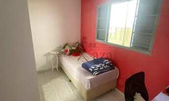 Imagem 2: Linda Casa Térrea - 3 drm sendo 2 suítes, quintal, 2 vagas e excelente localização