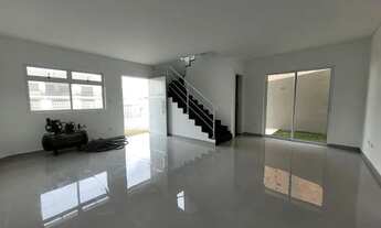 Imagem 2: SOBRADO EM CONDOMÍNIO com 3 dormitórios à venda com 120.04m² por R$ 650.000,00 no bairro X