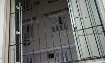 Imagem: Vendo grades medindo 1.47 X 1.53 100.00