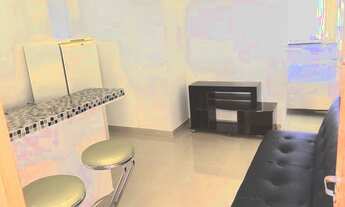 Imagem 6: 1 quarto mobiliado com piscina