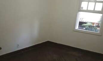 Imagem: Quarto individual banheiro compartilhado