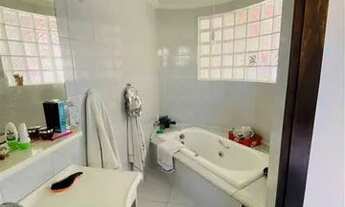 Imagem 7: Sobrado para aluguel e venda possui 126 metros quadrados com 3 quartos