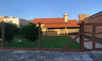 Imagem: Casa de Praia - Há 150 m do mar