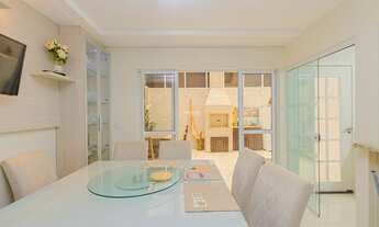 Imagem 7: SOBRADO NO CONDOMÍNIO SINKE FERREIRA, JARDIM DAS AMÉRICAS, 4 QUARTOS, 2 SUITES, 3 VAGAS, 1