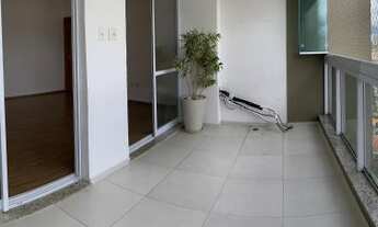 Imagem 2: Casa 3 dormitórios para Venda em Mogi das Cruzes, Parque Monte Libano, 3 dormitórios, 1 su