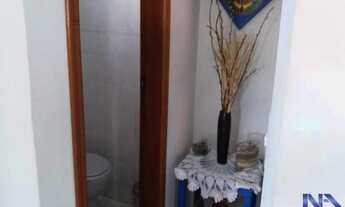 Imagem 2: CASA PRÓXIMO AO METRÔ E COMÉRCIOS