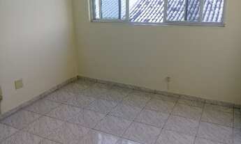 Imagem 4: Apartamento amplo com 2 quartos, semi mobiliado, próximo ao Parque Leopoldina