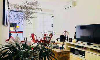 Imagem 2: Apartamento com 2 dormitórios à venda, 76 m² por R$ 1.650.000,00 - Leblon - Rio de Janeiro