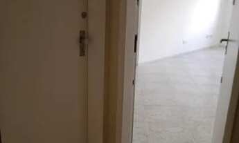 Imagem 7: Apartamento para aluguel possui 67 metros quadrados com 3 quartos em Aclimação - São Paulo