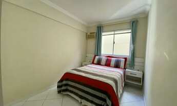 Imagem 4: Três dormitórios na meia praia para aluguel anual !