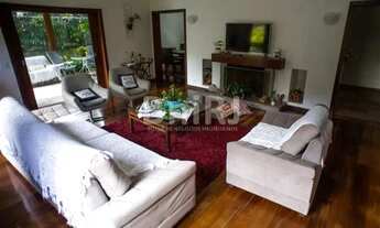 Imagem 5: EXCELENTE CASA - 04 QUARTOS , SENDO 02 SUITES- 03 VAGAS- QUITANDINHA - PETROPOLIS -RJ