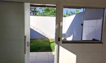 Imagem 2: Casa para venda com 102 metros quadrados com 3 quartos em Jardim Miramar - Aparecida de Go