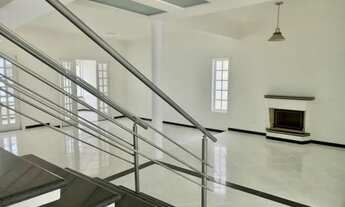 Imagem 5: Casa para venda possui 480 metros quadrados com 4 quartos sendo 4 suítes