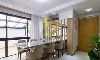 Imagem 3: Apartamento para aluguel possui 194 metros quadrados com 3 quartos em Petrópolis - Porto A