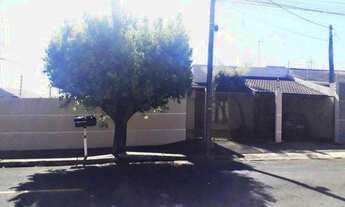 Imagem 2: Casa para Venda em Londrina, Loteamento Chamonix, 3 dormitórios, 1 suíte, 2 banheiros, 1 v